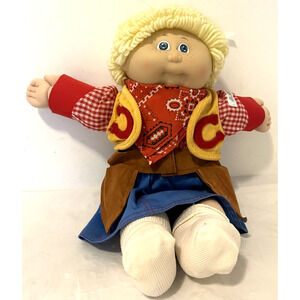 Vintage Cabbage Patch Girl Doll (signed Blue Xavier Roberts 85) 1978-1982